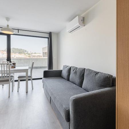 Апартаменты Guestready - Sleek Monochromatic In Bonfim Порту Экстерьер фото